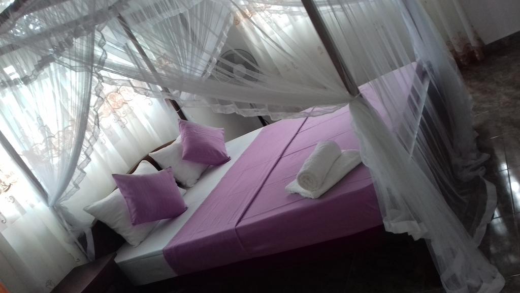 Deutsche Villa Hikkaduwa Extérieur photo