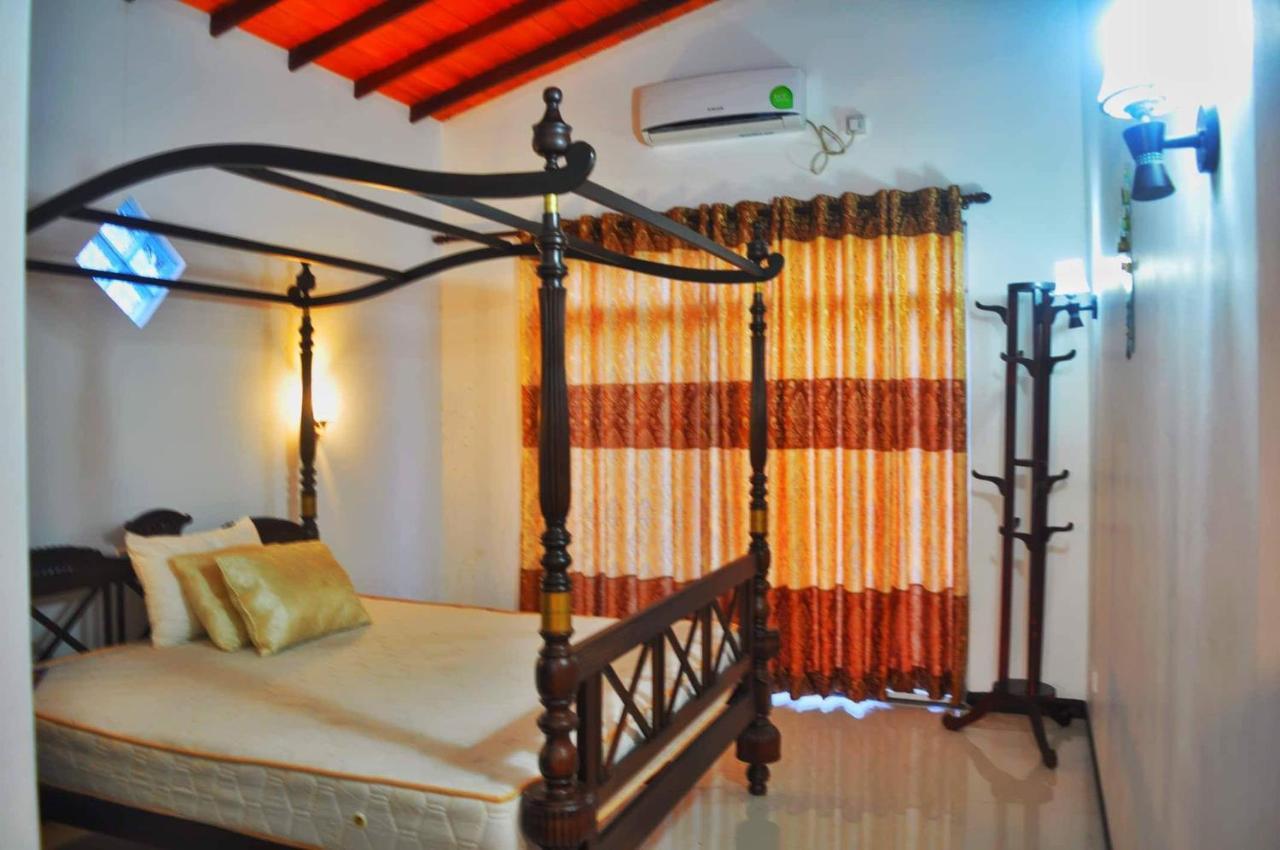 Deutsche Villa Hikkaduwa Extérieur photo