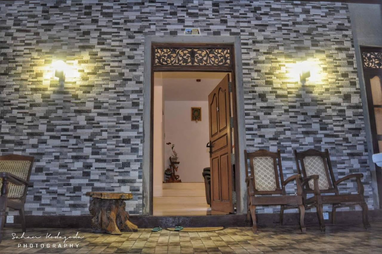Deutsche Villa Hikkaduwa Extérieur photo
