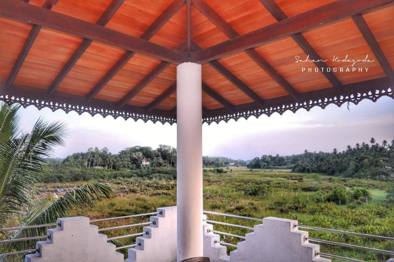 Deutsche Villa Hikkaduwa Extérieur photo